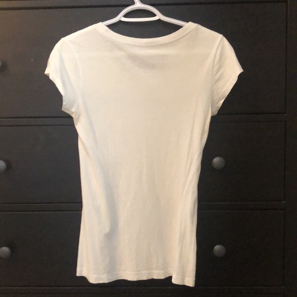 Aeropostale Graphic Tee (Medium) - Picture 2 of 10